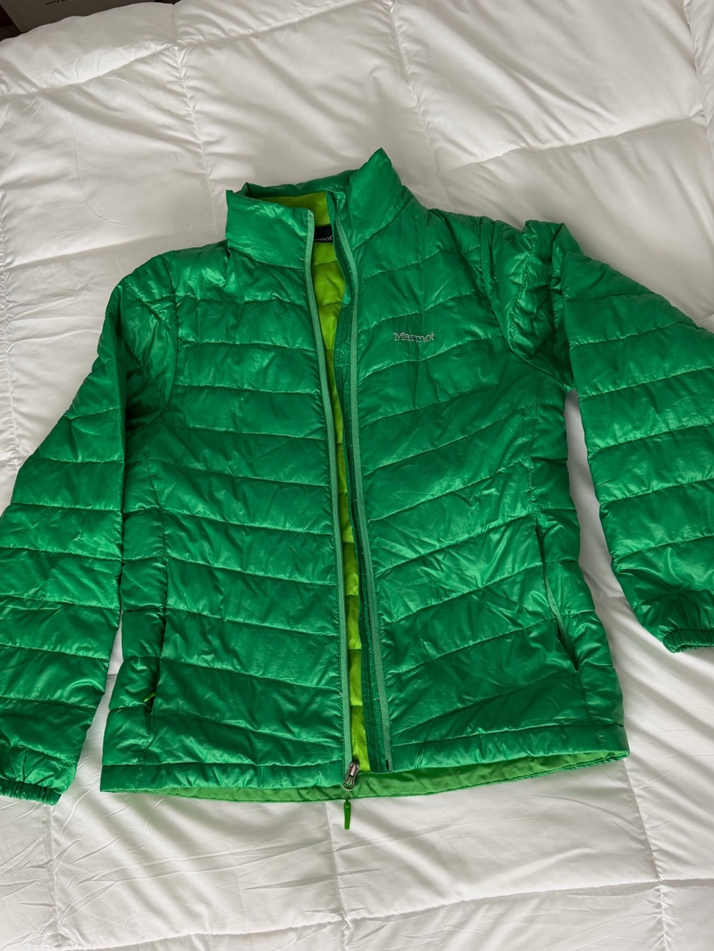 Large Marmot Women’s Green Puffer Jacket